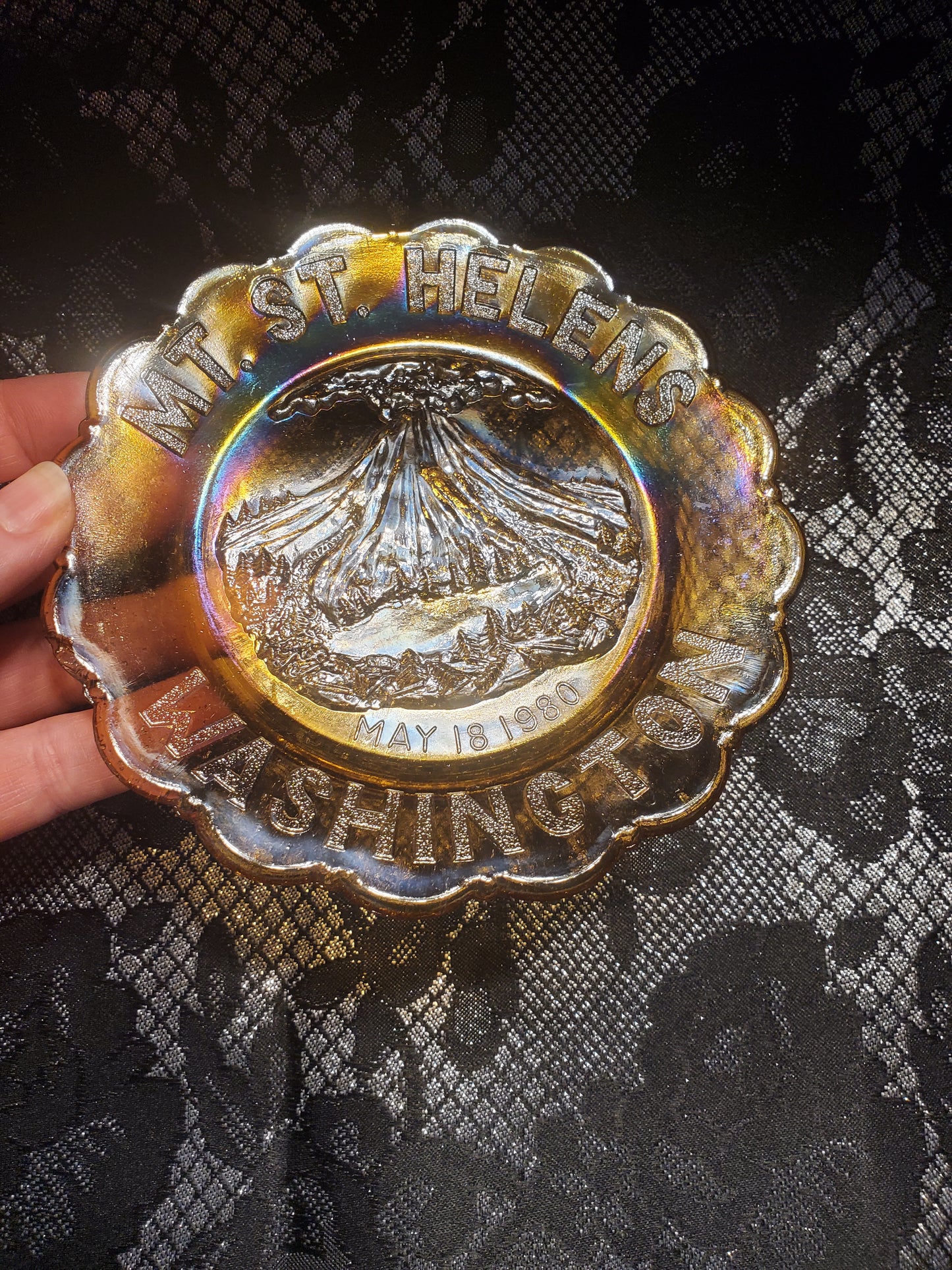 Mount St. Helens Commemorative Plate