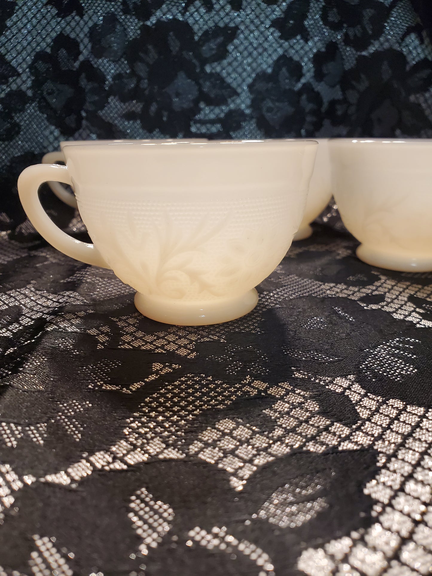 Vintage Milk Glass Tea/Punch Cups