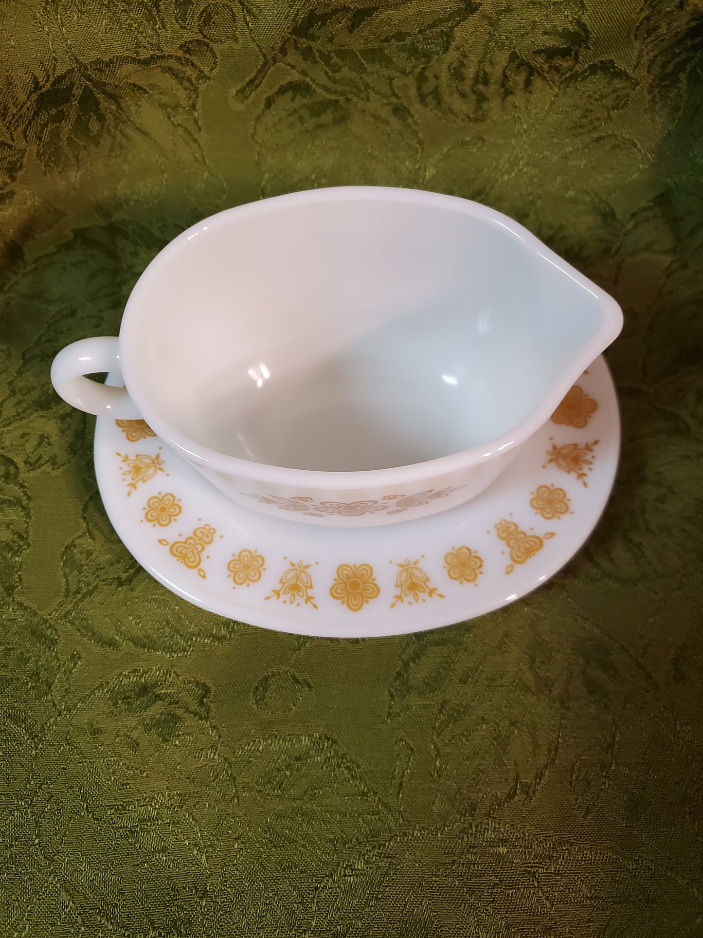 Vintage Gravy Boat & Saucer