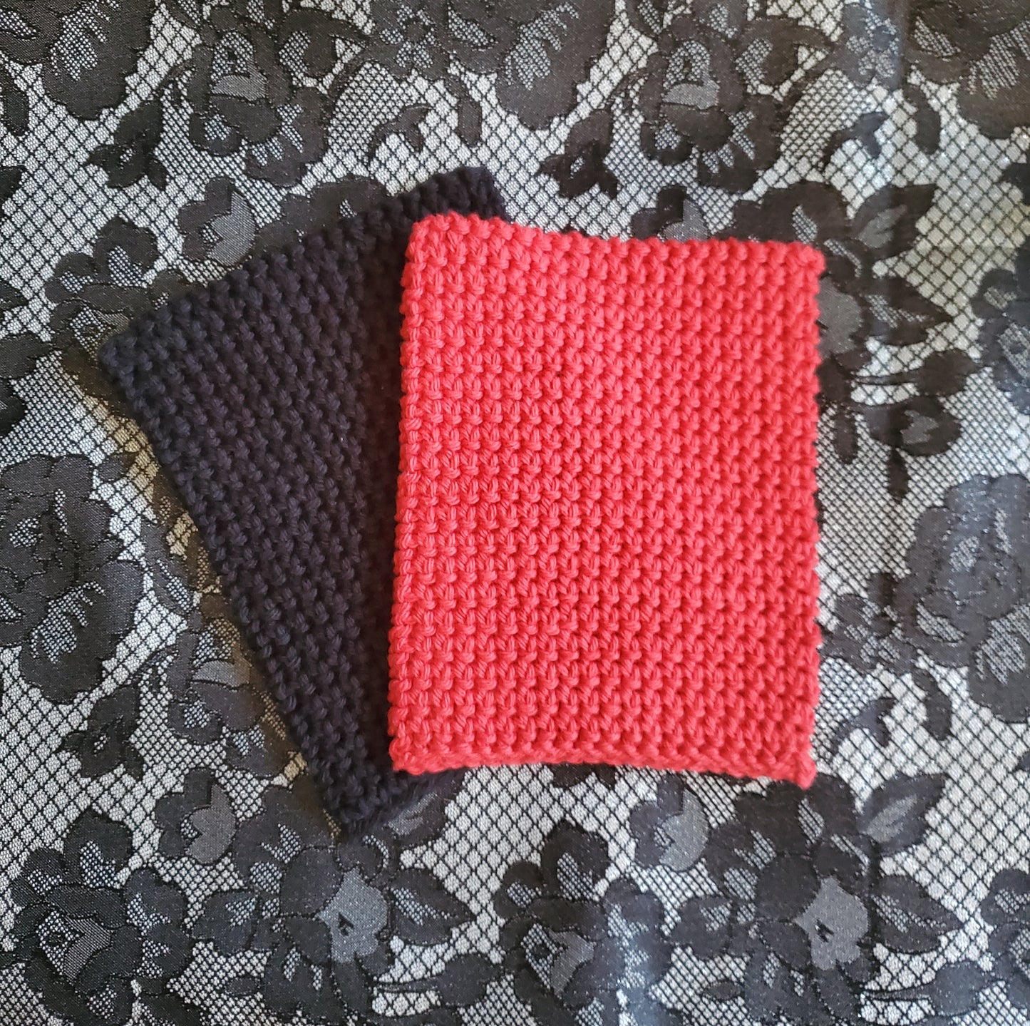 Black & Red Cotton Dish/Washcloth Set