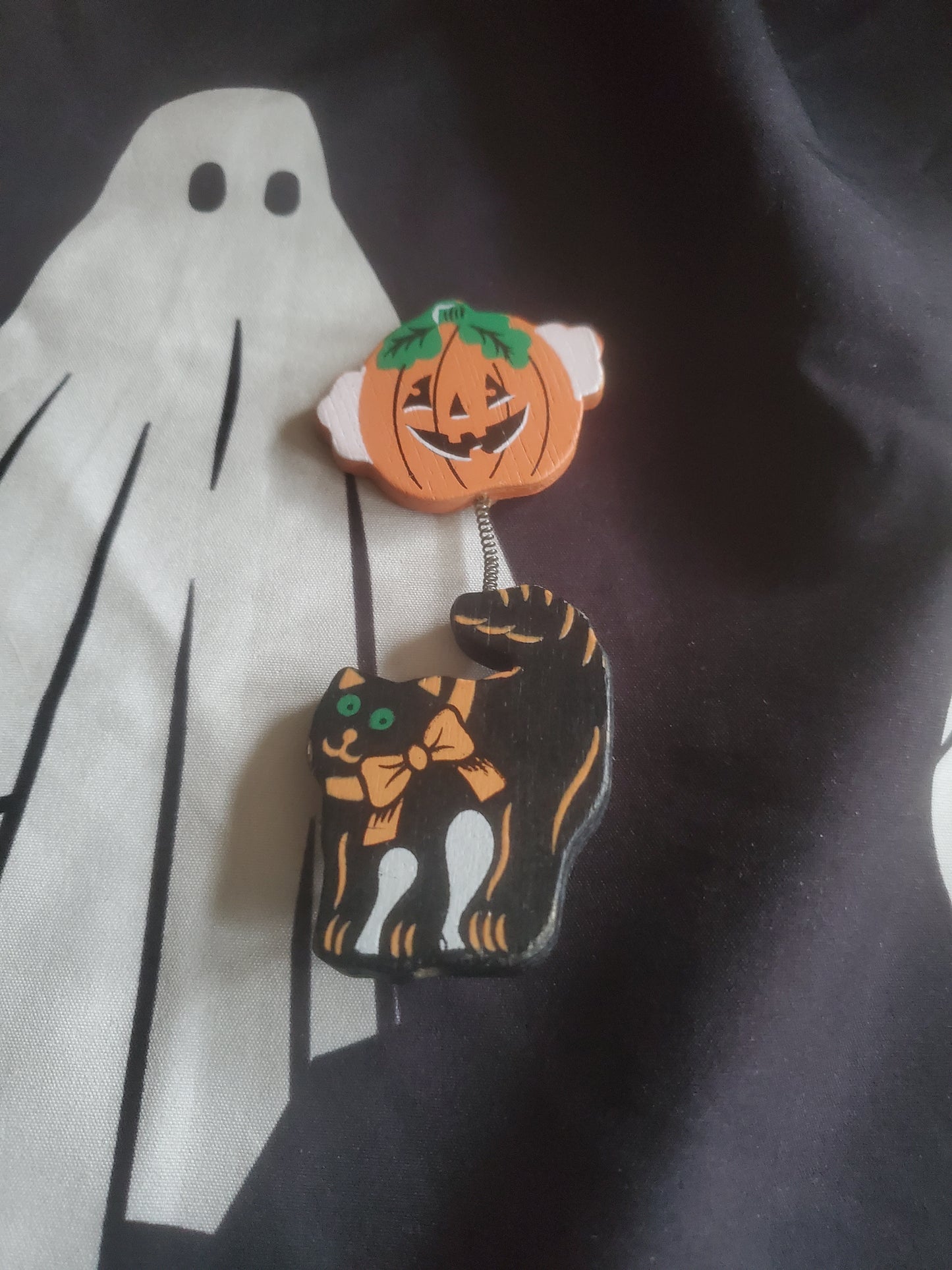 Vintage Halloween Brooch